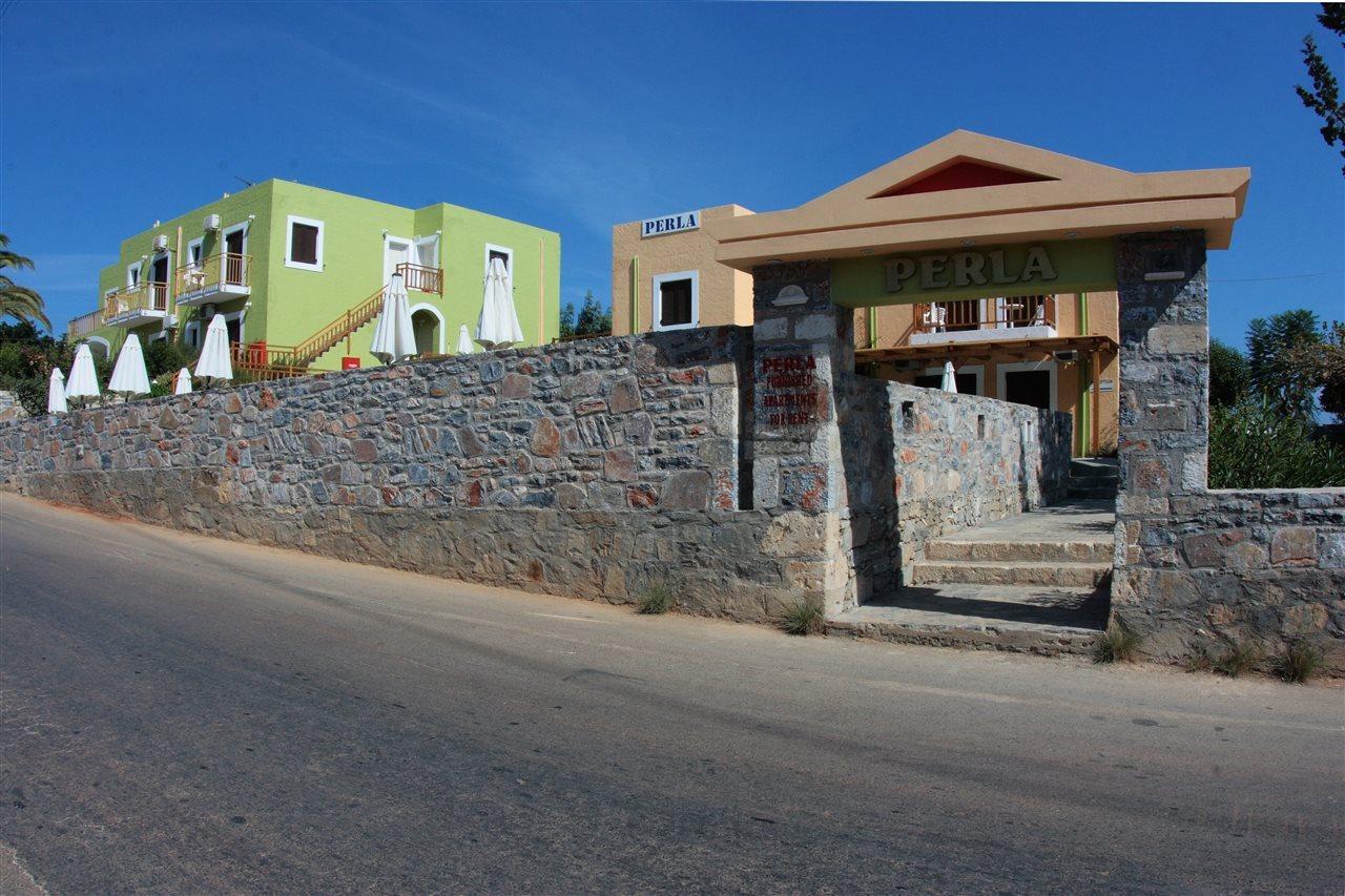 Perla Apartahotel